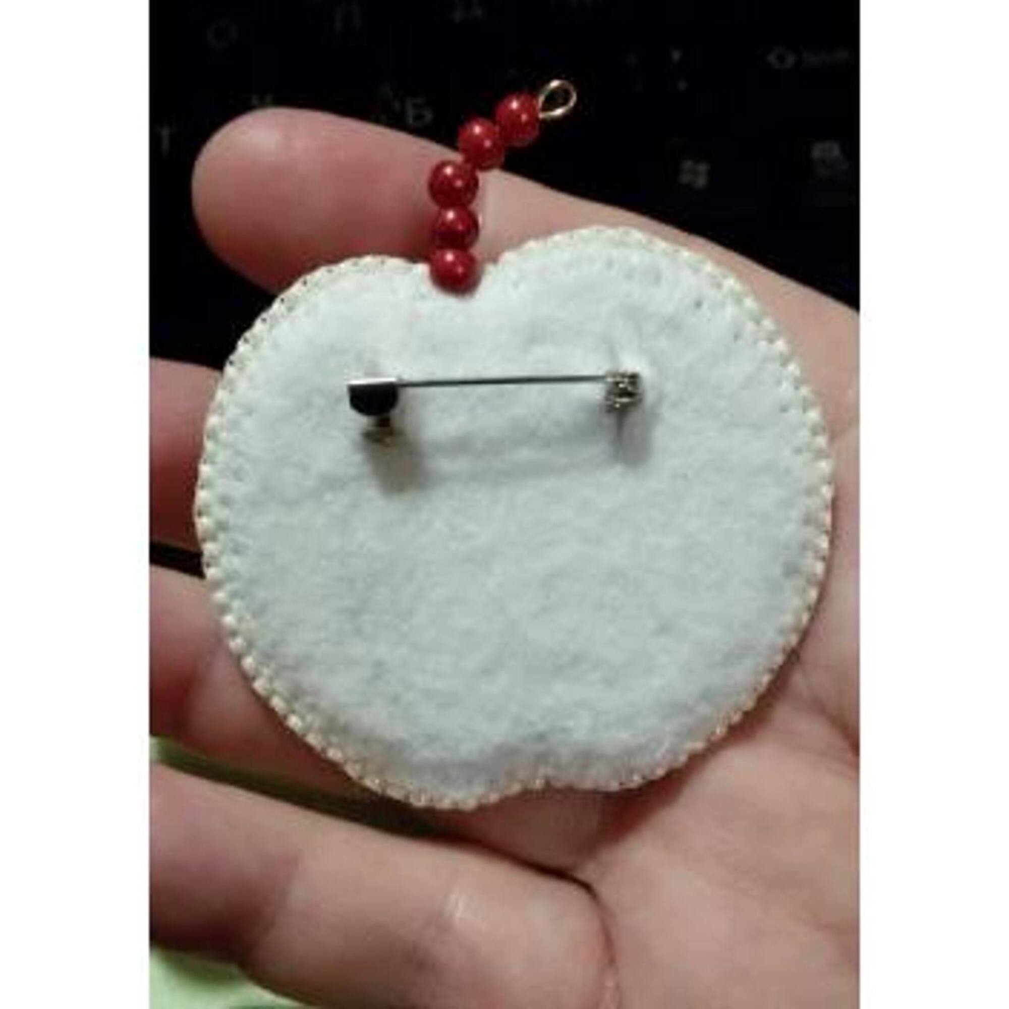 Crystal Art Beadwork Kit For Creating Brooch Red Apple